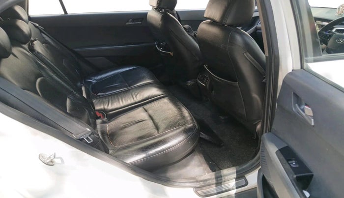 2015 Hyundai Creta SX PLUS AT 1.6 DIESEL, Diesel, Automatic, 2,07,452 km, interior