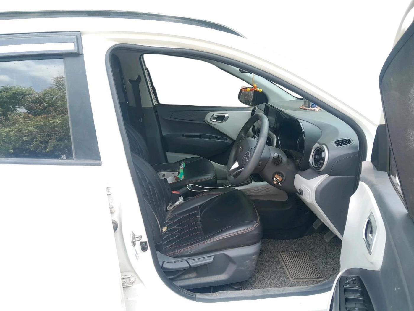 2023 Hyundai GRAND I10 NIOS SPORTZ 1.2 KAPPA VTVT, CNG, Manual, 55,721 km, interior