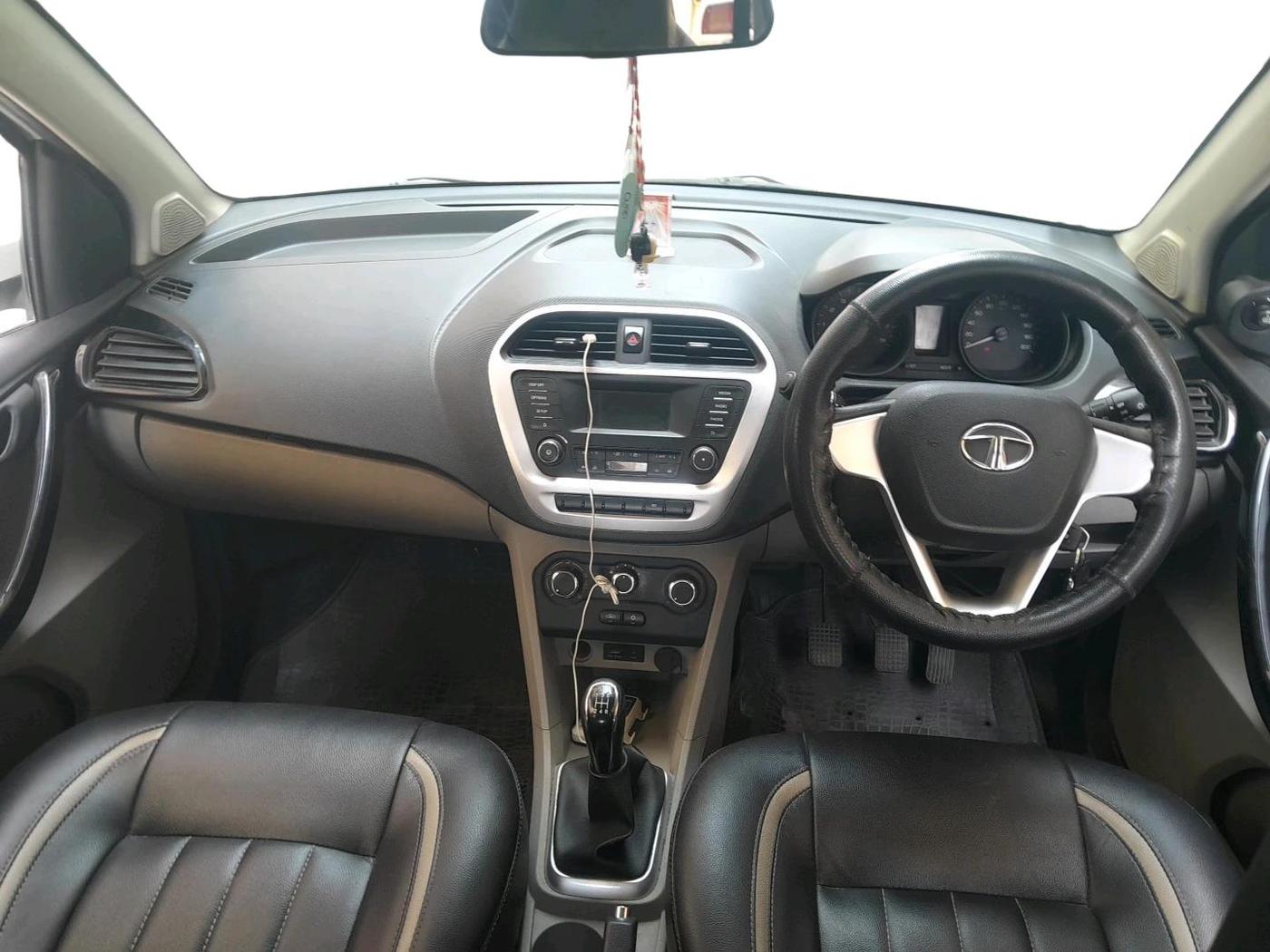 2016 Tata Tiago XT PETROL, Petrol, Manual, 72,261 km, interior
