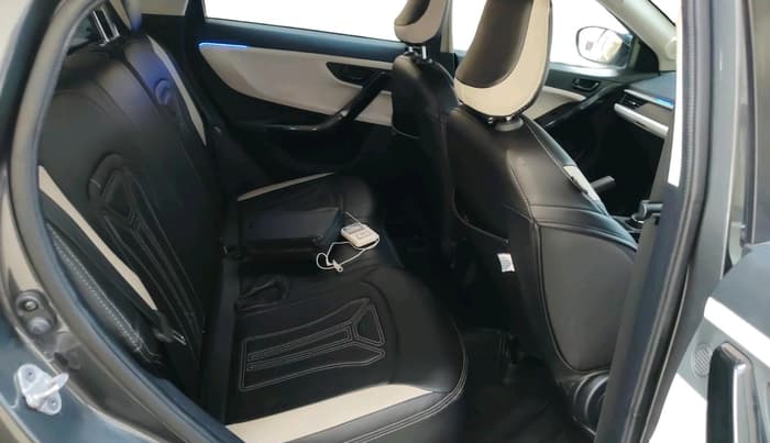 2025 Tata NEXON CREATIVE+ SUNROOF AMT 1.2 PETROL, Petrol, Automatic, 16,131 km, interior