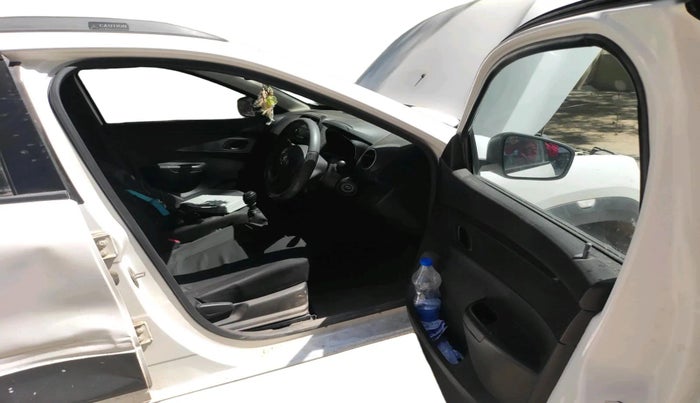 2019 Renault Kwid RXL, Petrol, Manual, 56,760 km, interior