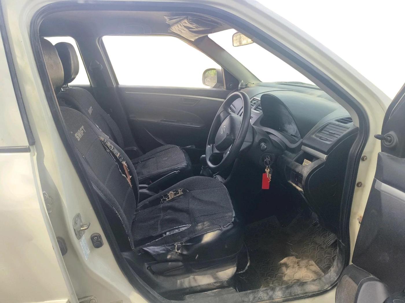 2015 Maruti Swift LDI, Diesel, Manual, 1,10,675 km, interior