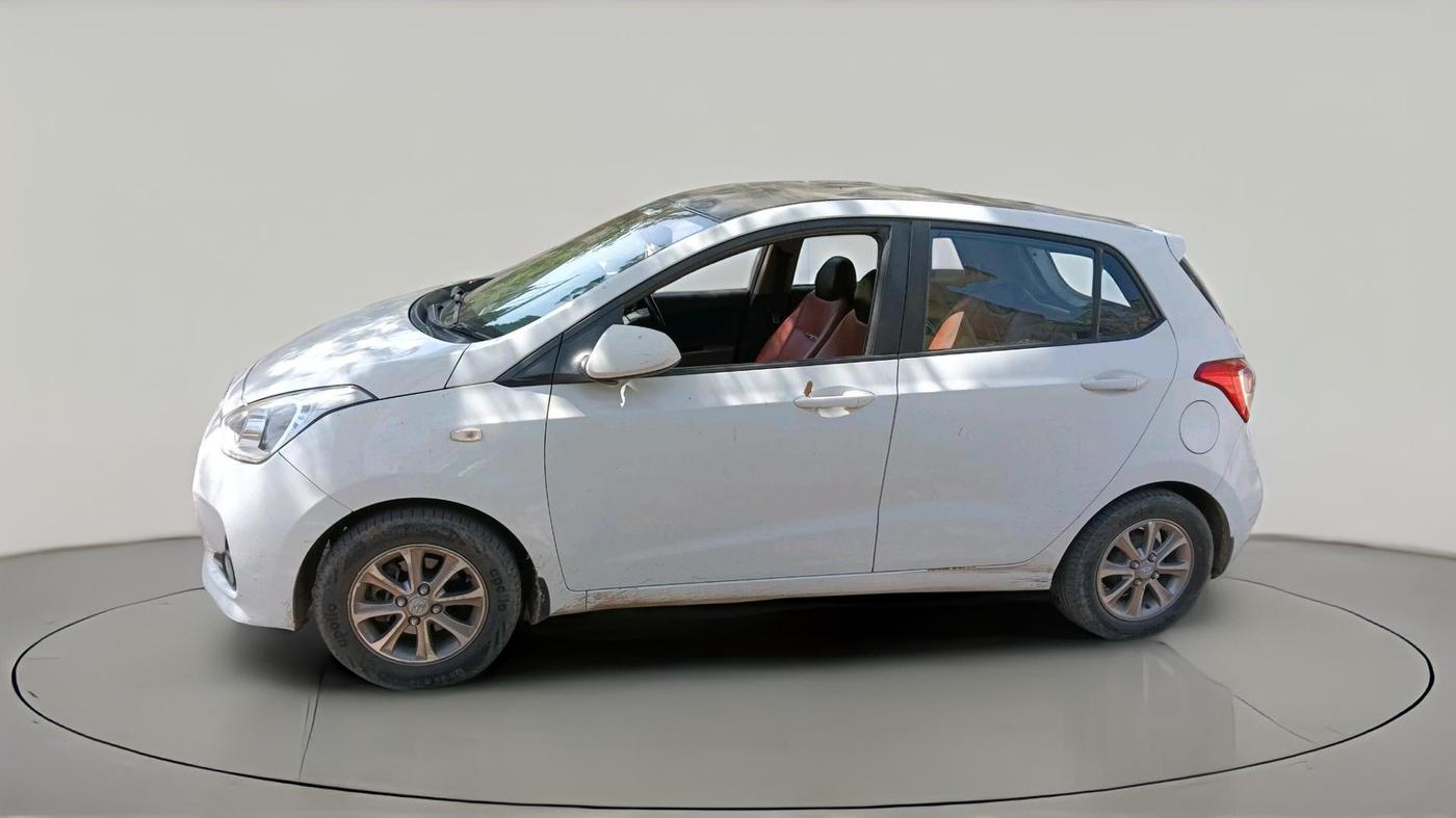 2017 Hyundai Grand i10 MAGNA 1.2 KAPPA VTVT, CNG, Manual, 1,80,216 km, exterior
