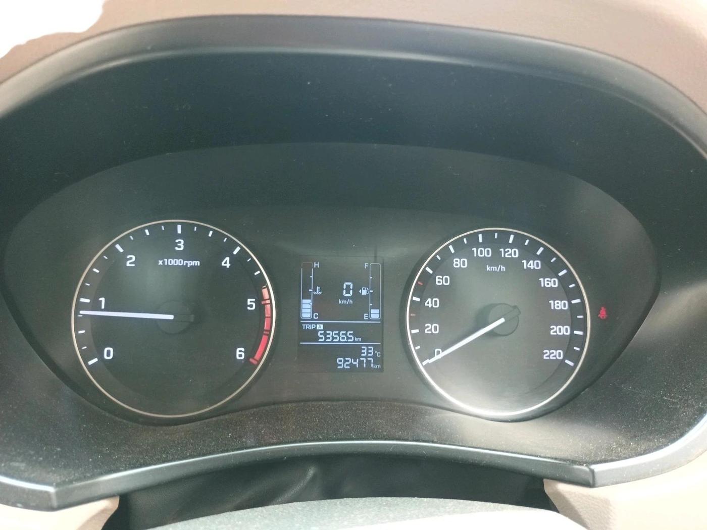 2015 Hyundai Elite i20 SPORTZ 1.4 CRDI, Diesel, Manual, 92,477 km, interior
