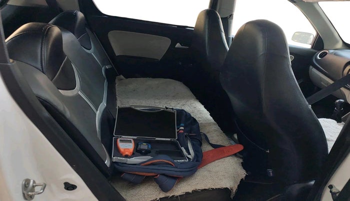 2022 Maruti Alto LXI O, Petrol, Manual, 35,036 km, interior