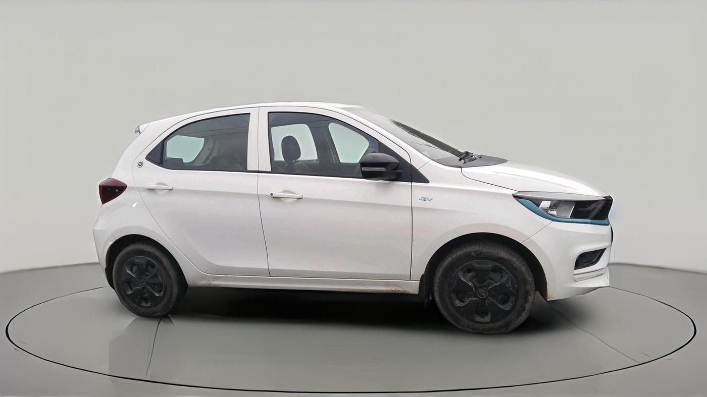 2023 Tata TIAGO EV XT LONG RANGE, Electric, Automatic, 1,26,439 km, exterior