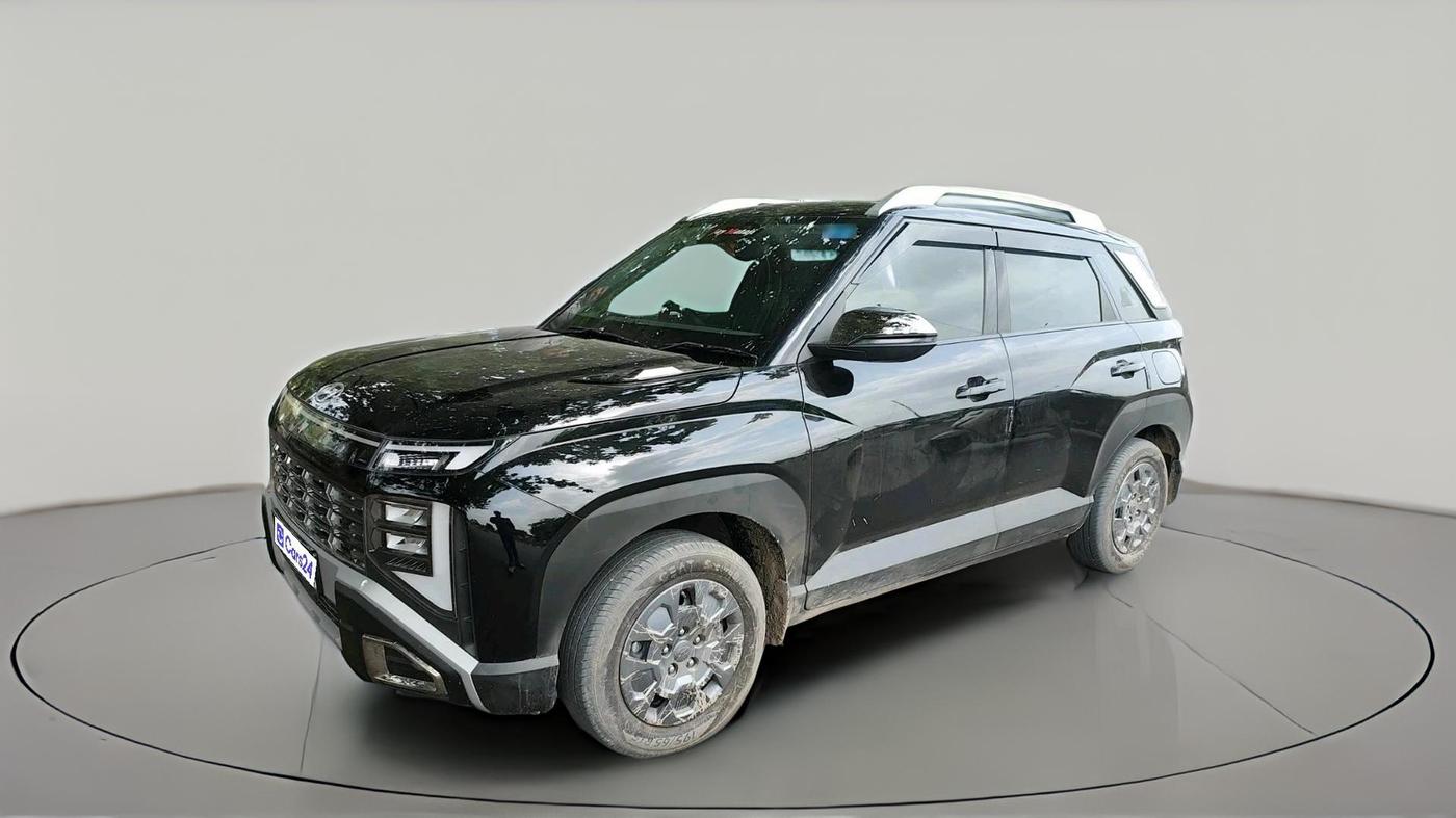 2026 Hyundai VENUE HX 5 Plus 1.2 Petrol MT, CNG, Manual, 4,073 km, exterior
