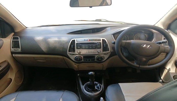 2013 Hyundai i20 MAGNA (O) 1.2, Petrol, Manual, 61,897 km, interior