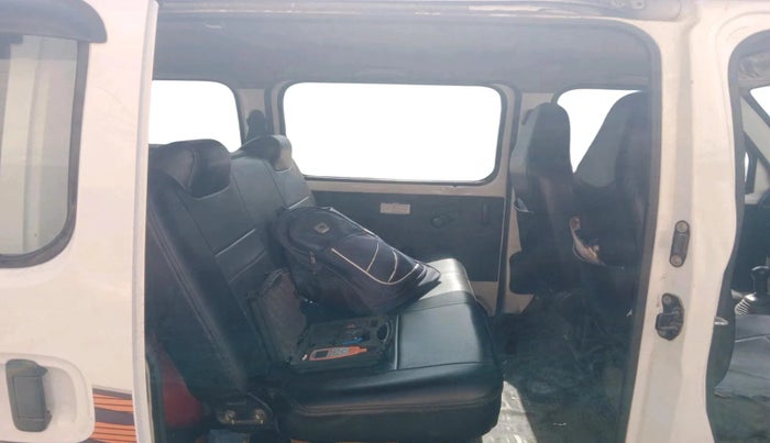 2021 Maruti Eeco 5 STR WITH A/C+HTR, CNG, Manual, 59,744 km, interior