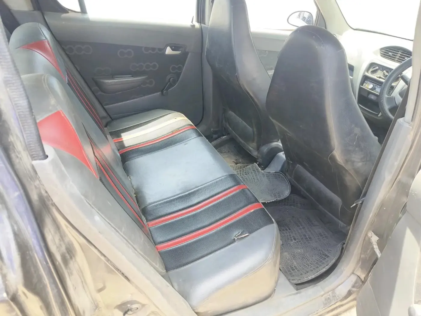 2013 Maruti Alto 800 LXI, CNG, Manual, 1,65,002 km, interior
