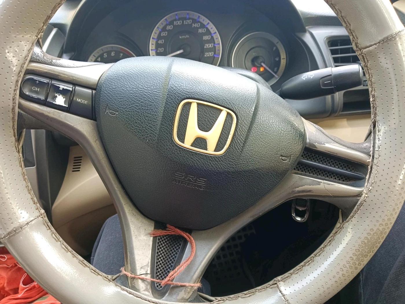 2012 Honda City 1.5L I-VTEC S MT, CNG, Manual, 1,42,234 km, interior