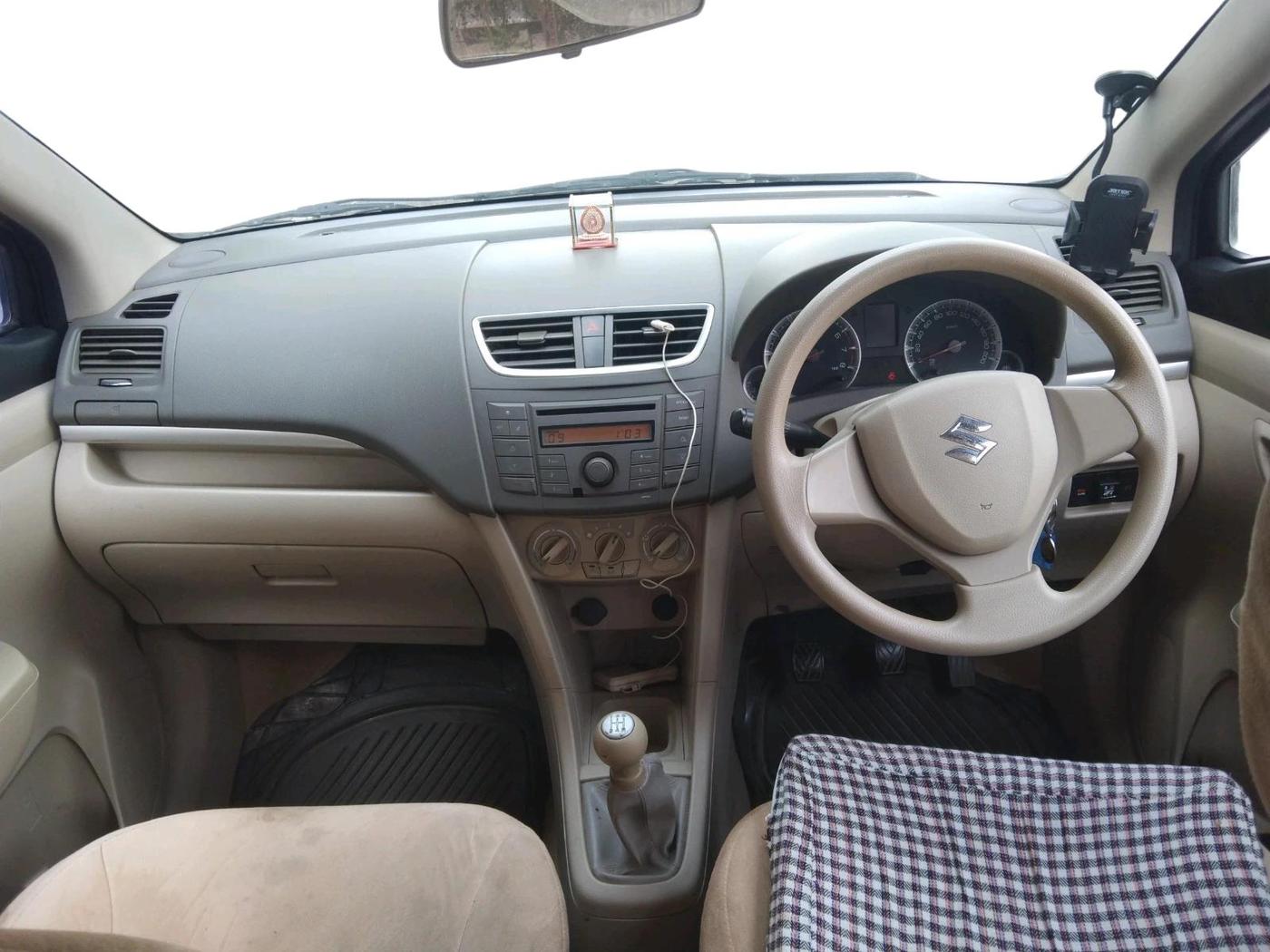 2012 Maruti Ertiga VXI, CNG, Manual, 85,374 km, interior