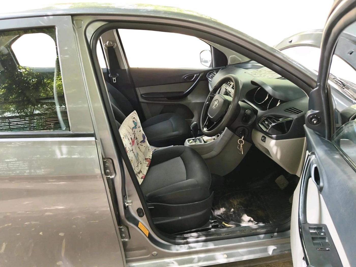 2019 Tata Tiago XTA PETROL, CNG, Automatic, 42,749 km, interior