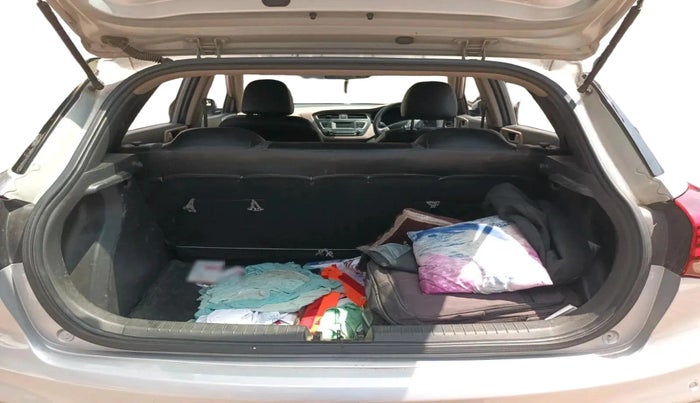 2019 Hyundai Elite i20 MAGNA PLUS 1.2, Petrol, Manual, 1,73,178 km, exterior