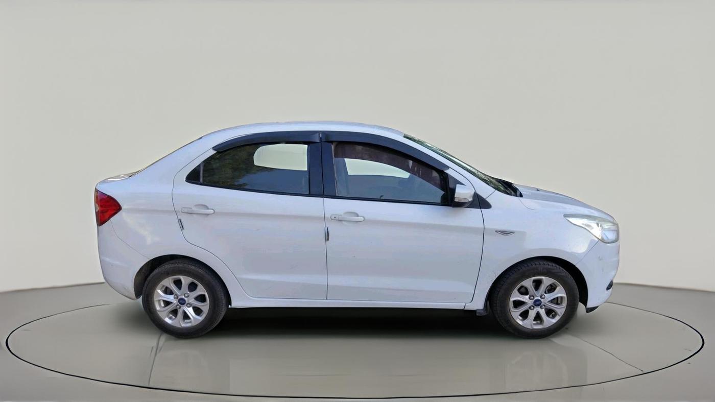 2016 Ford Figo Aspire TITANIUM 1.2 PETROL, Petrol, Manual, 87,529 km, exterior