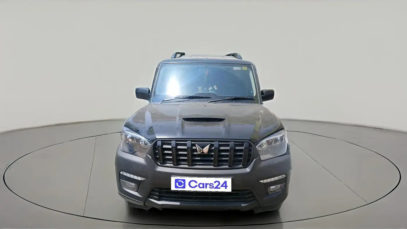 2025 Mahindra SCORPIO CLASSIC S 7STR, Diesel, Manual, 14,394 km, exterior