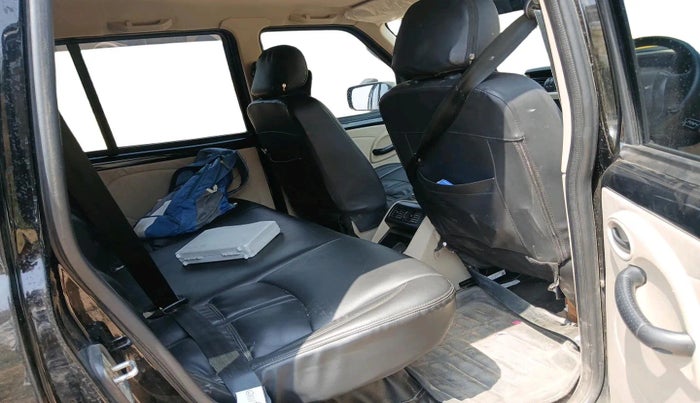 2025 Mahindra SCORPIO CLASSIC S 7STR, Diesel, Manual, 14,394 km, interior