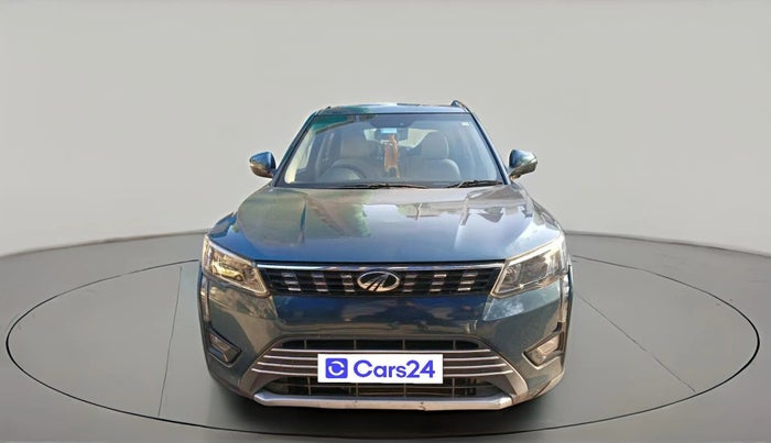 2021 Mahindra XUV300 W8 1.5 DIESEL, Diesel, Manual, 58,245 km, exterior