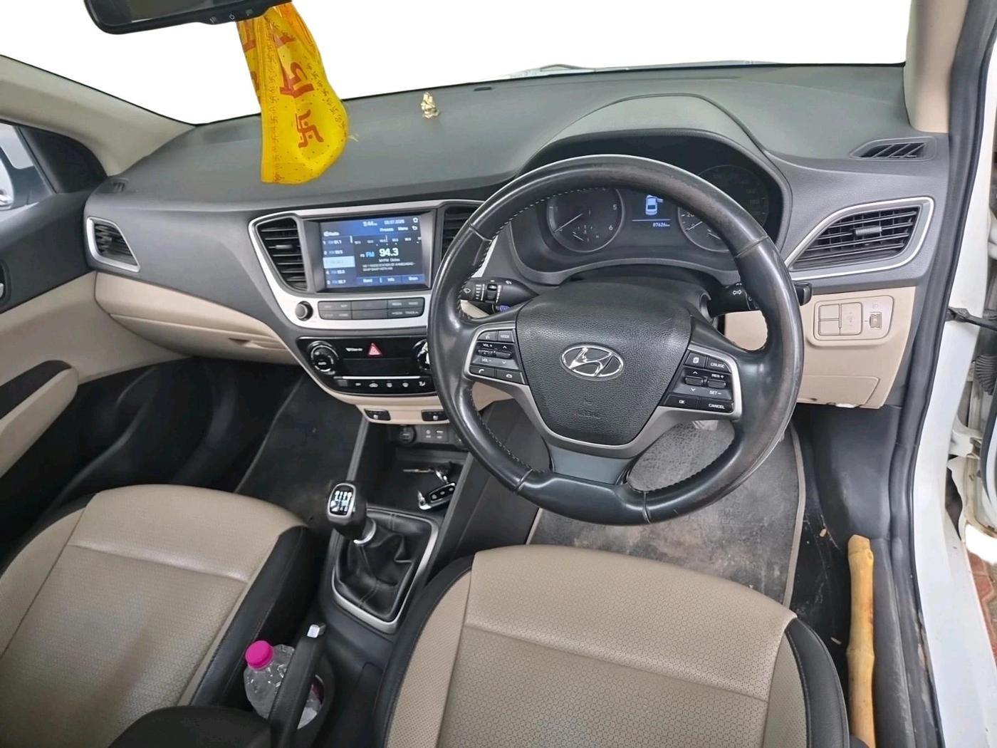 2017 Hyundai Creta SX (O) 1.6 DIESEL, Diesel, Manual, 87,626 km, interior