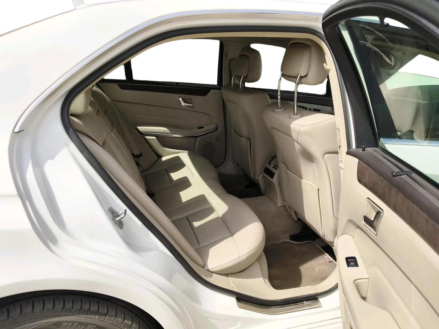 2014 Mercedes Benz E Class E 250 CDI AVANTGARDE, Diesel, Automatic, 77,189 km, interior