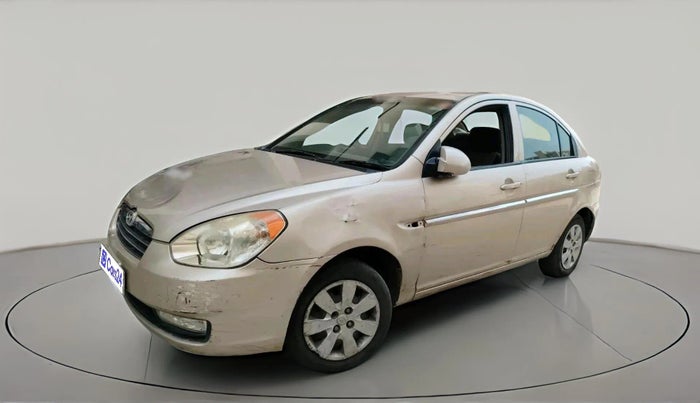 2010 Hyundai Verna XI, CNG, Manual, 1,09,969 km, exterior