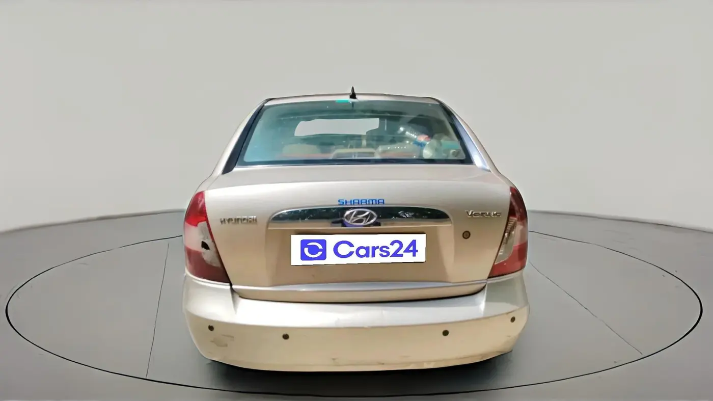 2010 Hyundai Verna XI, CNG, Manual, 1,09,969 km, exterior