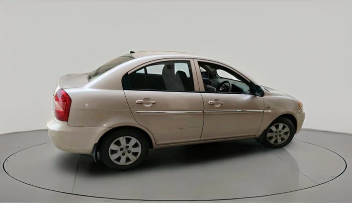 2010 Hyundai Verna XI, CNG, Manual, 1,09,969 km, exterior