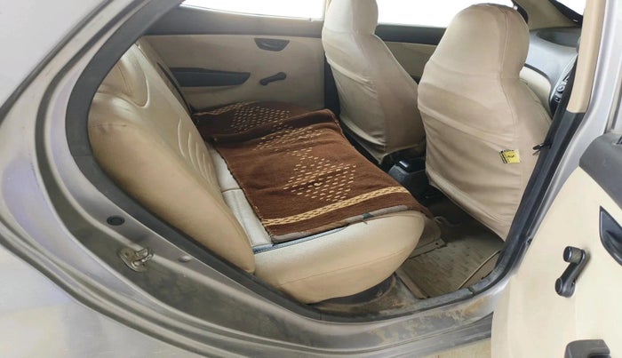 2013 Hyundai Eon ERA +, CNG, Manual, 2,41,548 km, interior