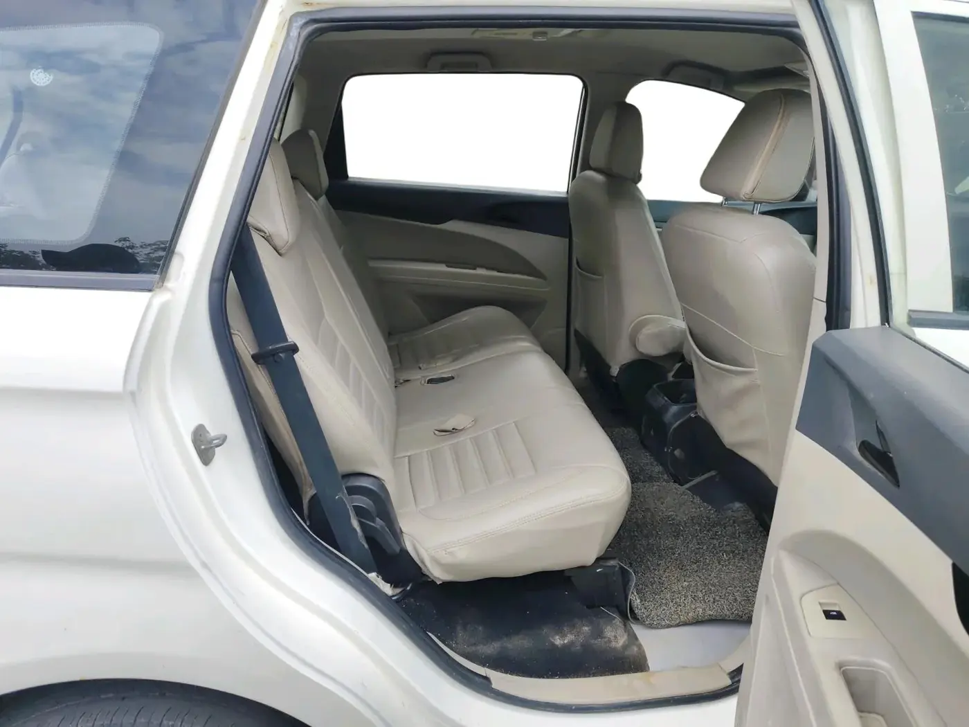 2019 Mahindra MARAZZO M2 8 STR, Diesel, Manual, 92,848 km, interior