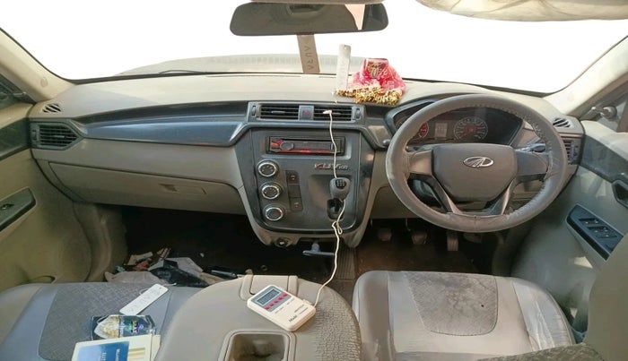 2016 Mahindra Kuv100 K4 6 STR, Petrol, Manual, 43,256 km, interior