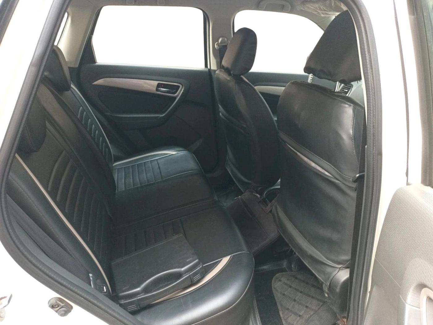 2017 Maruti Vitara Brezza ZDI, Diesel, Manual, 1,21,549 km, interior