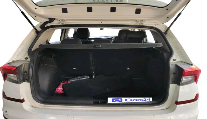 2022 Skoda KUSHAQ AMBITION 1.0L TSI MT, Petrol, Manual, 70,573 km, exterior