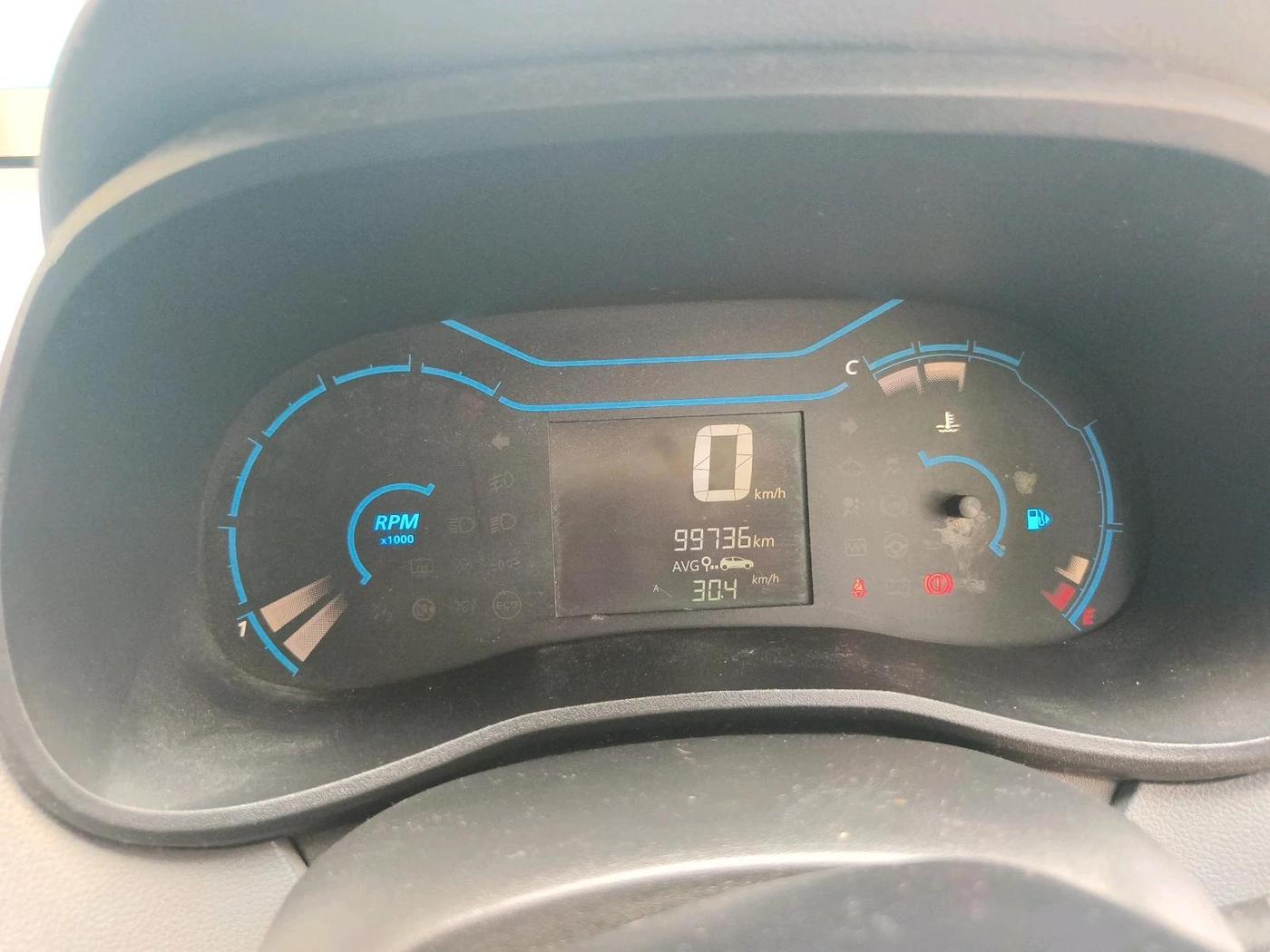 2022 Renault Kwid RXT 1.0 (O), Petrol, Manual, 99,736 km, interior