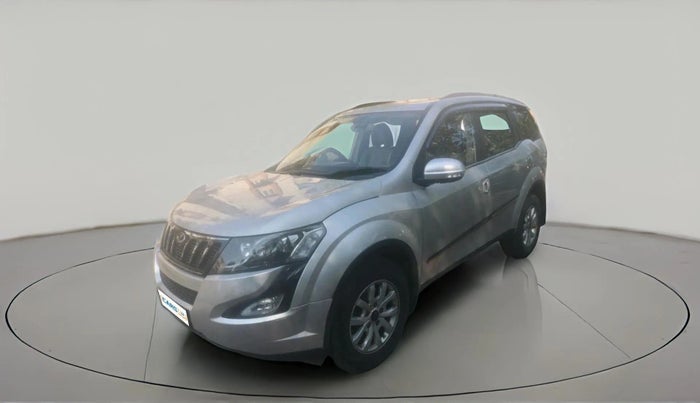2016 Mahindra XUV500 W10 1.99, Diesel, Manual, 93,000 km, exterior