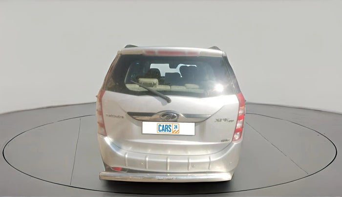 2016 Mahindra XUV500 W10 1.99, Diesel, Manual, 93,000 km, exterior