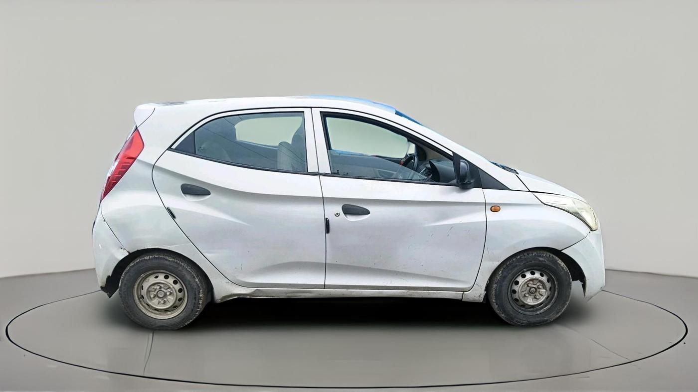 2011 Hyundai Eon ERA, CNG, Manual, 1,89,798 km, exterior