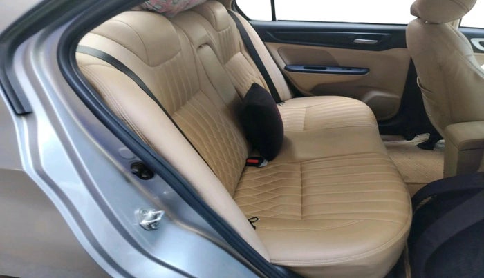 2022 Honda Amaze 1.2L I-VTEC S, Petrol, Manual, 27,093 km, interior