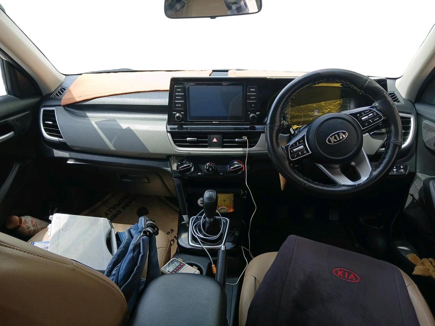2019 KIA SELTOS HTK PLUS 1.5, Petrol, Manual, 11,510 km, interior