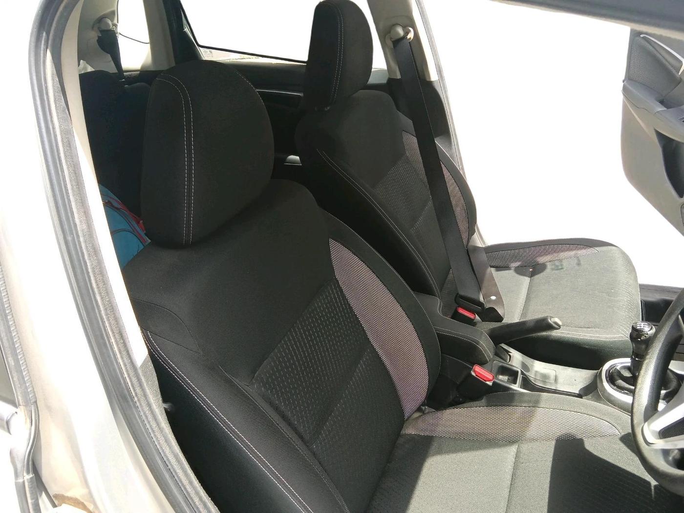 2018 Honda WR-V 1.2L I-VTEC VX MT, CNG, Manual, 1,18,536 km, interior
