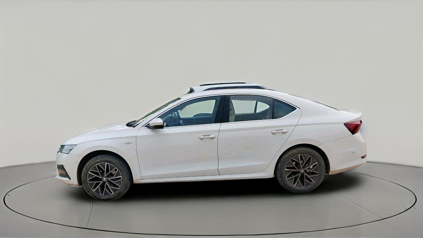 2021 Skoda Octavia L&K 2.0 AT, Petrol, Automatic, 60,854 km, exterior