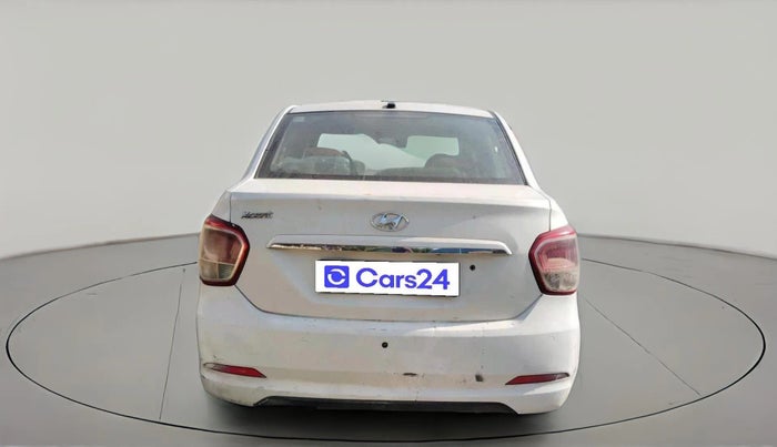 2016 Hyundai Xcent BASE 1.1, Diesel, Manual, 1,53,481 km, exterior