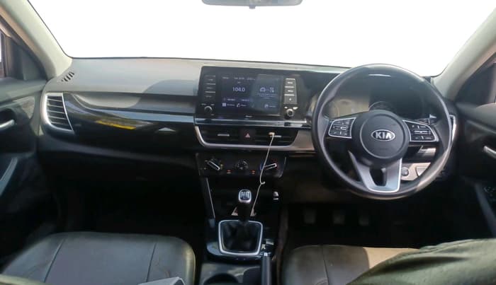 2020 KIA SELTOS HTK PLUS 1.5, Petrol, Manual, 38,611 km, interior