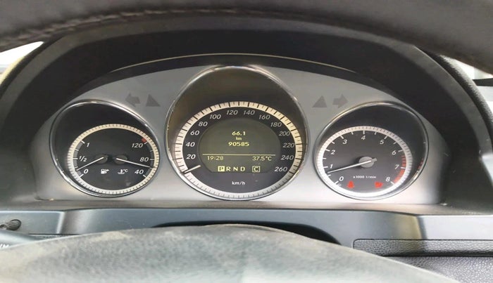 2010 Mercedes Benz E Class E 250 ELEGANCE, Petrol, Automatic, 90,585 km, interior