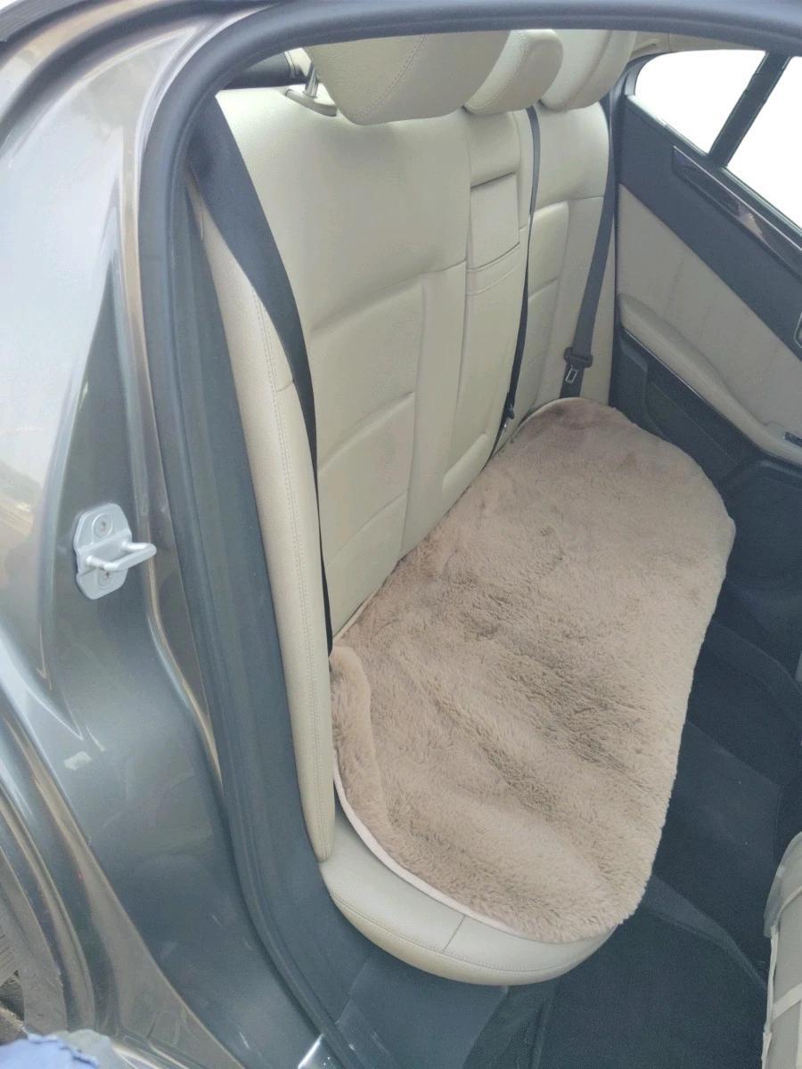 2013 Mercedes Benz E Class E 220 CDI avantgarde, Diesel, Automatic, 1,32,299 km, interior