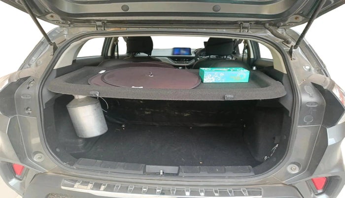 2022 Tata NEXON XM SUNROOF PETROL, Petrol, Manual, 54,193 km, exterior