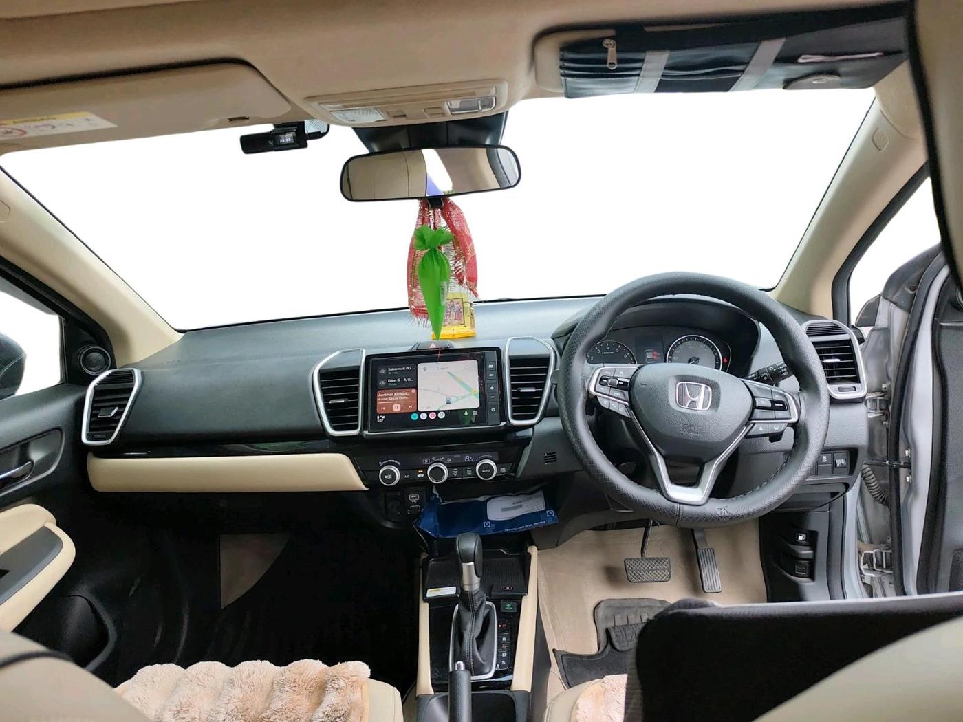 2025 Honda City 1.5L I-VTEC VX CVT, Petrol, Automatic, 18,473 km, interior