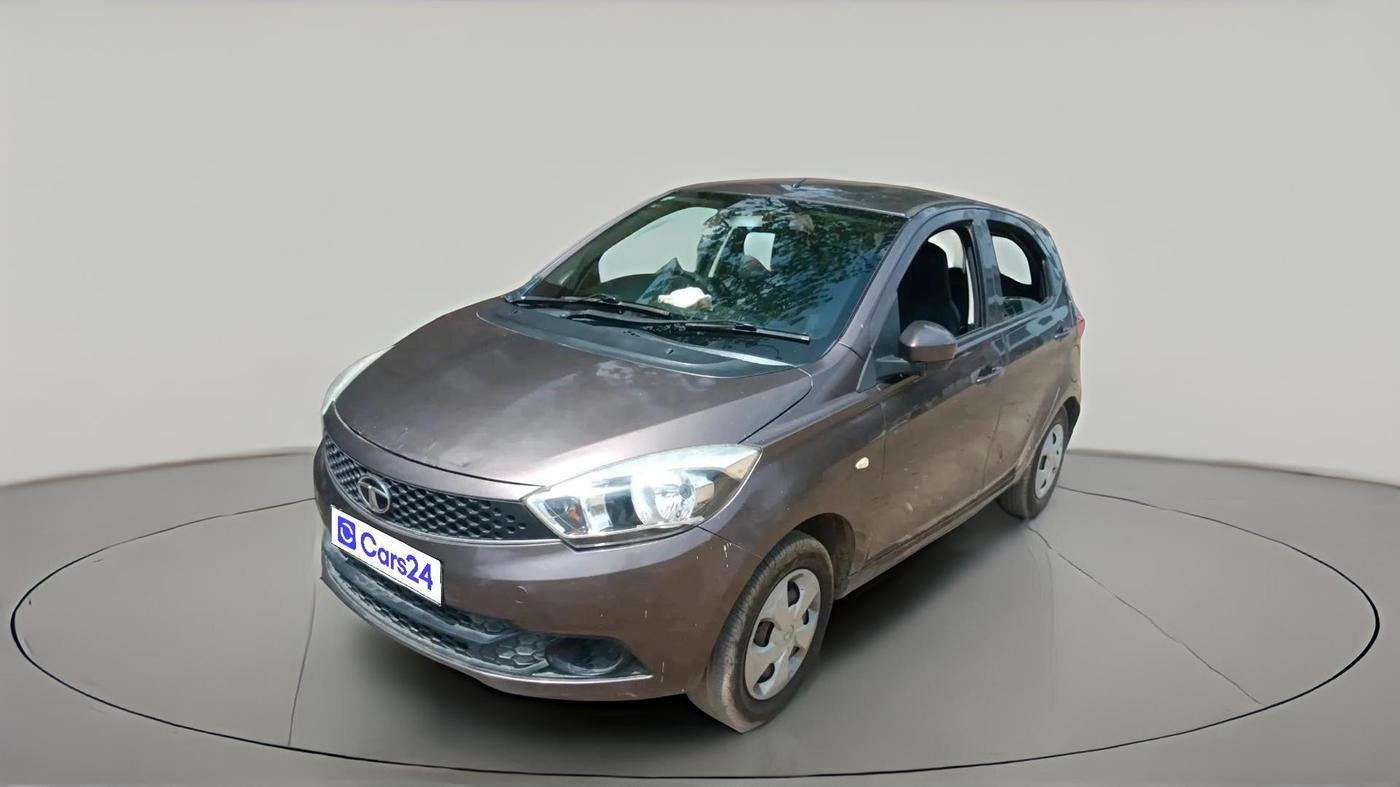 2019 Tata Tiago XT PETROL, CNG, Manual, 74,840 km, exterior