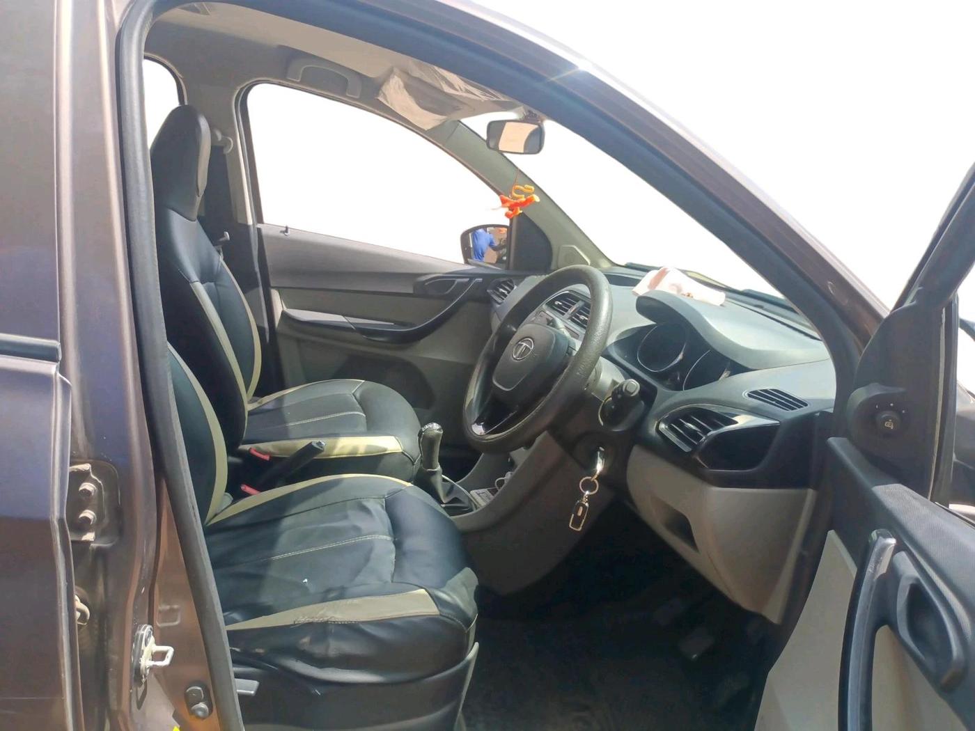 2019 Tata Tiago XT PETROL, CNG, Manual, 74,840 km, interior