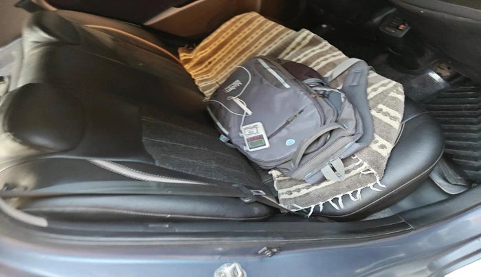 2016 Hyundai Grand i10 MAGNA 1.2 KAPPA VTVT, CNG, Manual, 70,296 km, interior