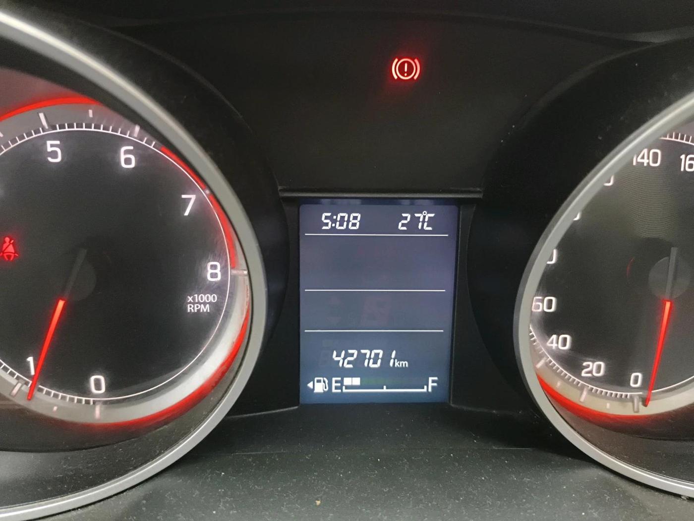 2024 Maruti Swift ZXI, Petrol, Manual, 42,701 km, interior